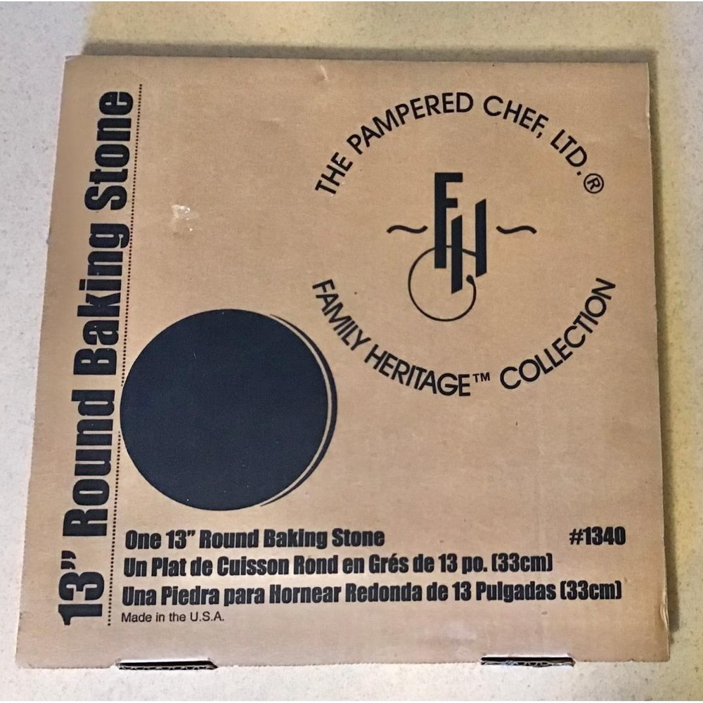 Pampered Chef 13 Round Baking Stone Family Heritage Collection 1340 USA Made